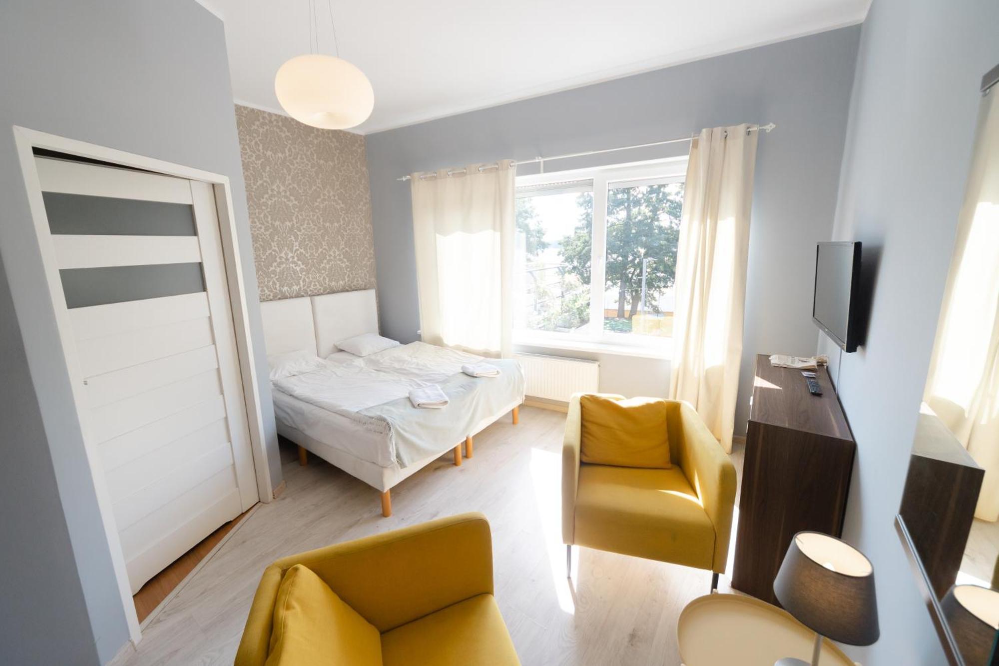 Sloneczna Hotel Sierakow  Buitenkant foto
